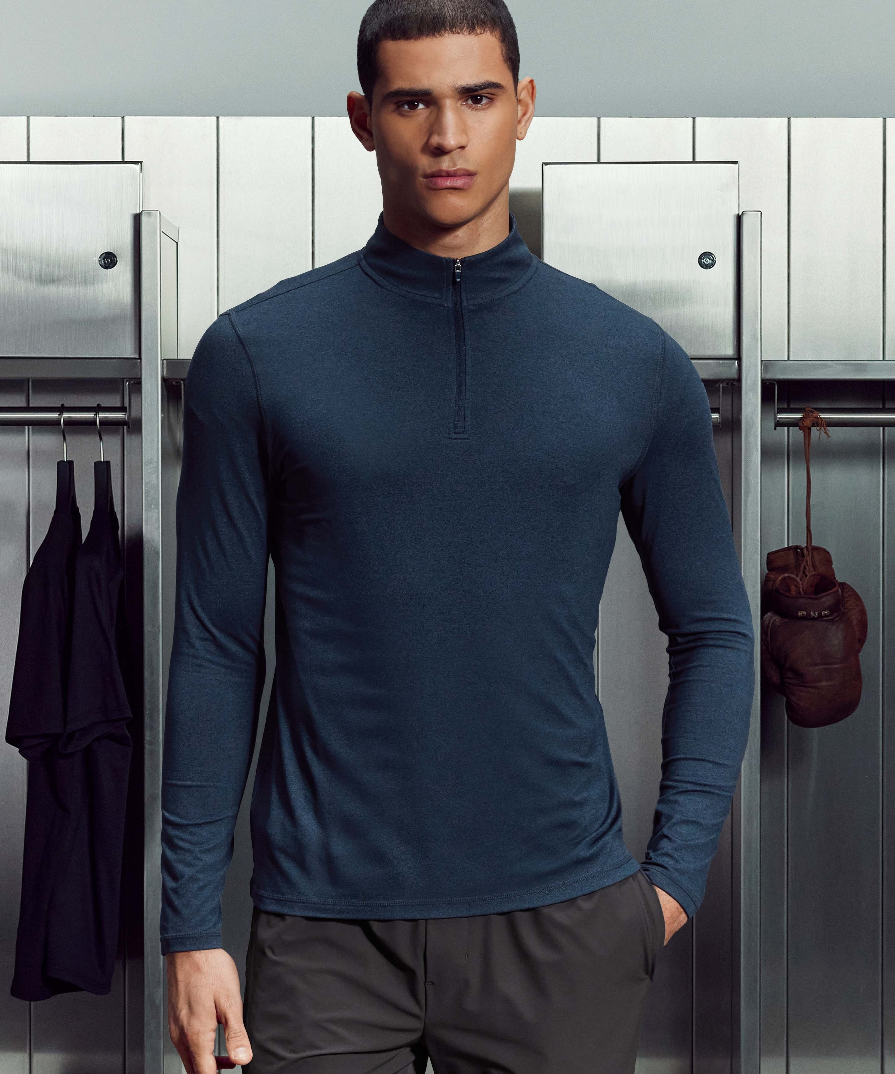 Demi-Zip Jersey Motion